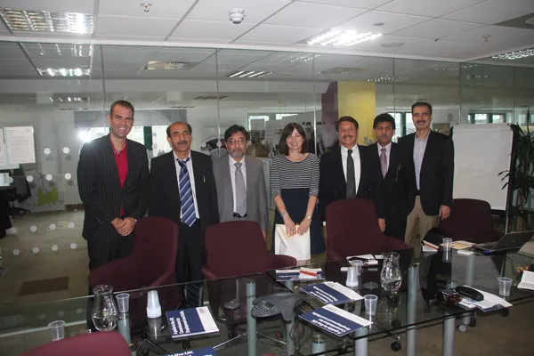 Foreign Visit — photo 36