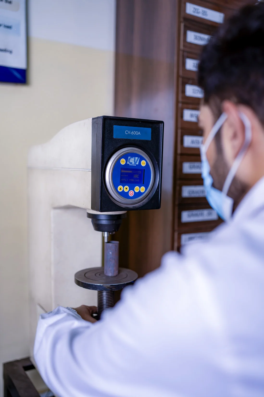Rockwell Hardness Tester