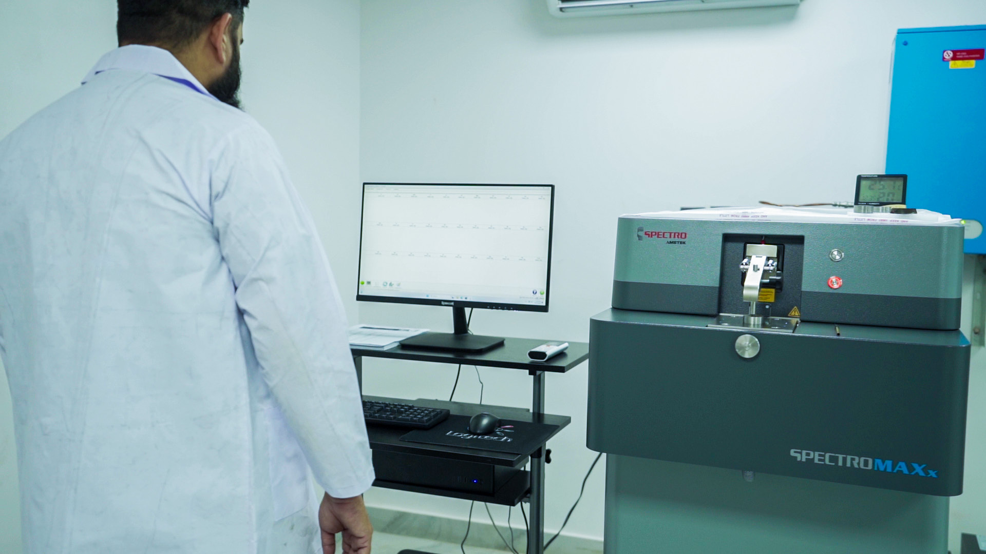 Advanced In-House Laboratory